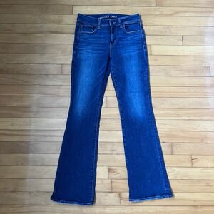 American Eagle Kick Boot Dark Wash Flare Jeans Raw Hem Blue Womens Size 8